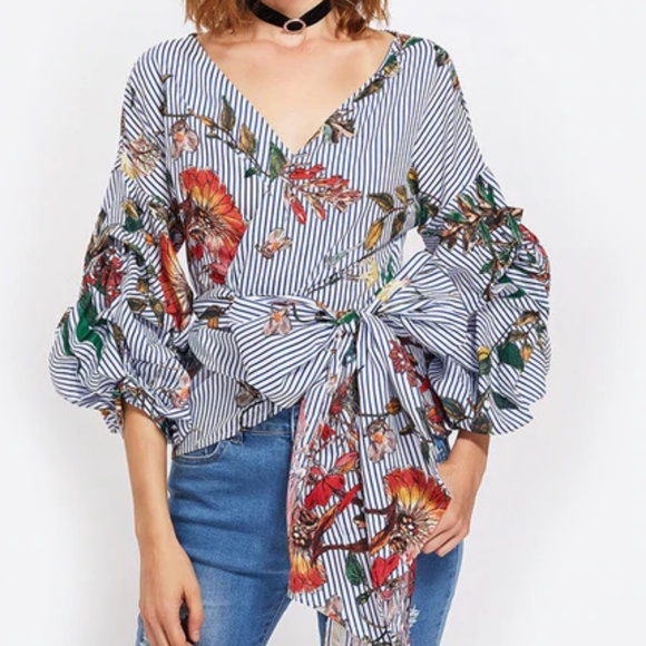 Tops - Beautiful Striped Floral Top